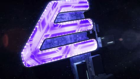 E4